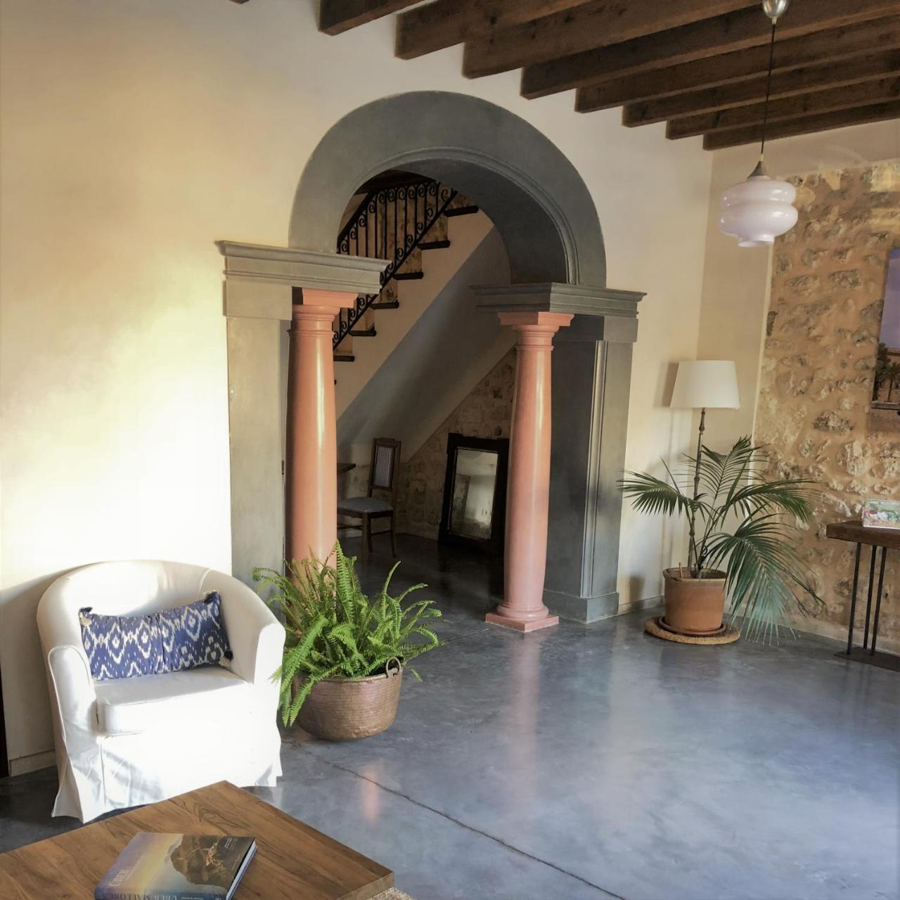 Vista De La Vila - Turismo De Interior. Llubí Exteriör bild